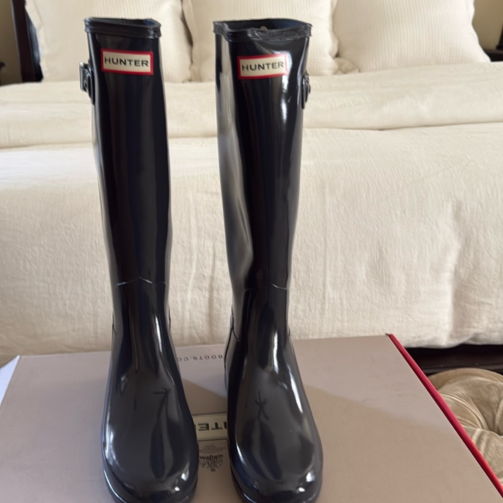 Grey Hunter rain boots